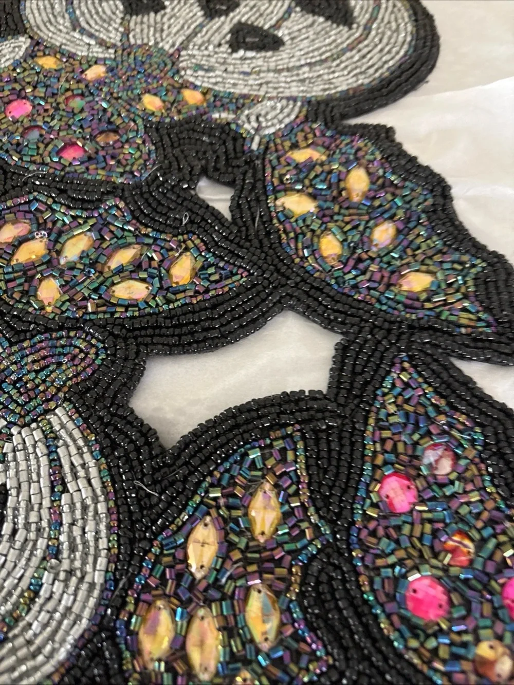 Spooky Halloween Beaded Table Runner Pumpkins Bats 13